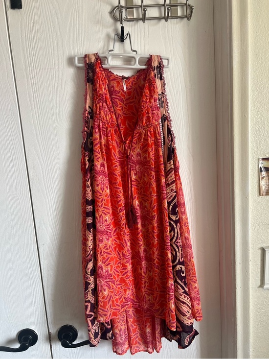 Free People Tops - Free People Flowy Chiffon Floral Paisley Print Tunic Size XS Boho Lightweight